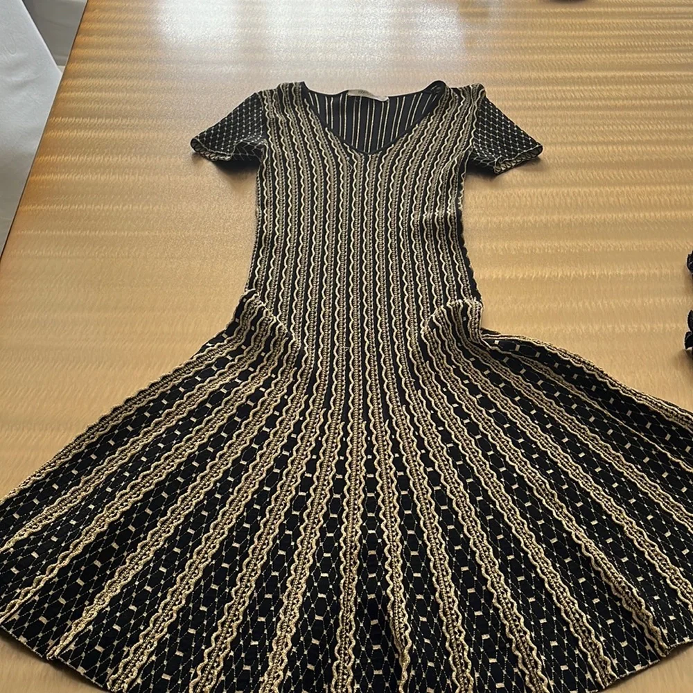 Robert Cavalli V-Neck Dress - Picture 6 of 9
